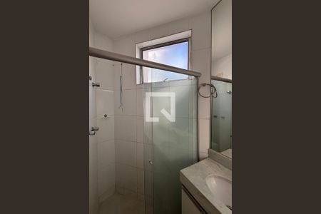 Banheiro da Suite de apartamento para alugar com 2 quartos, 140m² em Castelo, Belo Horizonte