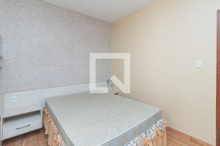 Quarto 1 de casa à venda com 5 quartos, 400m² em Santana, Porto Alegre