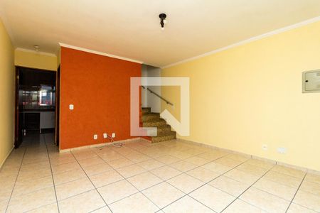 Sala de casa de condomínio para alugar com 3 quartos, 165m² em Vila Lais, São Paulo