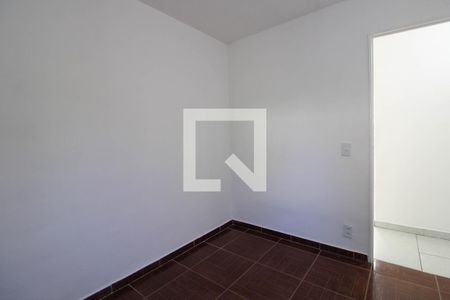 Quarto 1 de apartamento para alugar com 2 quartos, 49m² em Parque Pinheiros, Taboão da Serra