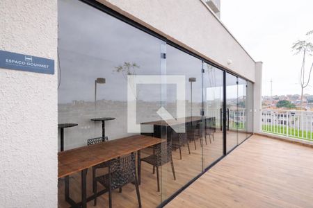 Área externa de apartamento para alugar com 2 quartos, 44m² em Vila Sul Americana, Carapicuíba