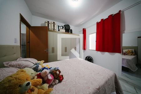 Quarto 1 de casa à venda com 2 quartos, 80m² em Jardim Três Marias, São Paulo