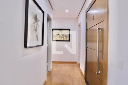 Corredor de apartamento à venda com 3 quartos, 119m² em Mooca, São Paulo