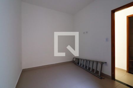 Quarto 1 de apartamento para alugar com 2 quartos, 45m² em Parque Boturussu, São Paulo