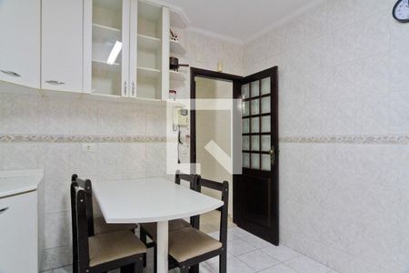 Casa à venda com 3 quartos, 170m² em Vila Mirante, São Paulo