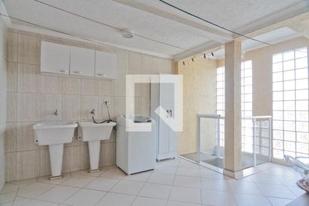 Casa à venda com 3 quartos, 170m² em Vila Mirante, São Paulo