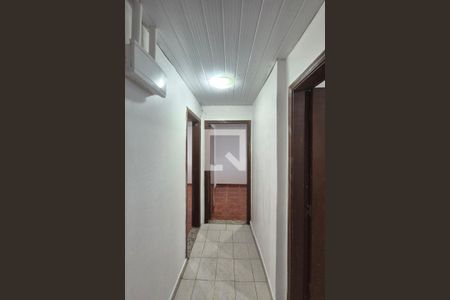 Corredor  de casa para alugar com 2 quartos, 128m² em Vila Campos Sales, Campinas