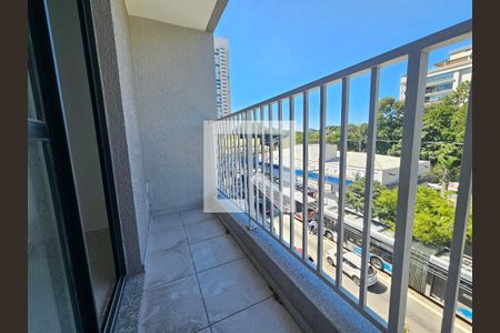 Studio de kitnet/studio para alugar com 1 quarto, 26m² em Santo Amaro, São Paulo