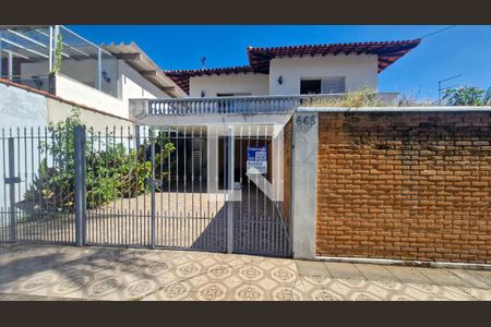 Casa à venda com 3 quartos, 252m² em Interlagos, São Paulo