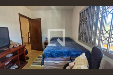 Casa à venda com 3 quartos, 252m² em Interlagos, São Paulo