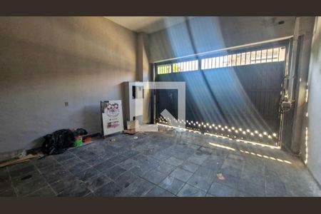 Casa à venda com 3 quartos, 100m² em Vila Natal, São Paulo