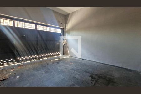 Casa à venda com 3 quartos, 100m² em Vila Natal, São Paulo