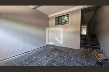 Casa à venda com 3 quartos, 100m² em Vila Natal, São Paulo