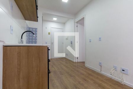 Sala e Cozinha de apartamento para alugar com 1 quarto, 31m² em Penha de França, São Paulo
