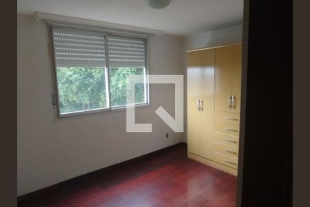 Quarto de apartamento à venda com 2 quartos, 130m² em Medianeira, Porto Alegre
