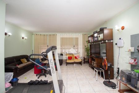 Sala de casa à venda com 3 quartos, 312m² em Piqueri, São Paulo