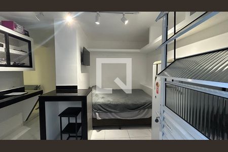 Studio de kitnet/studio para alugar com 1 quarto, 13m² em Jardim Taquaral, São Paulo
