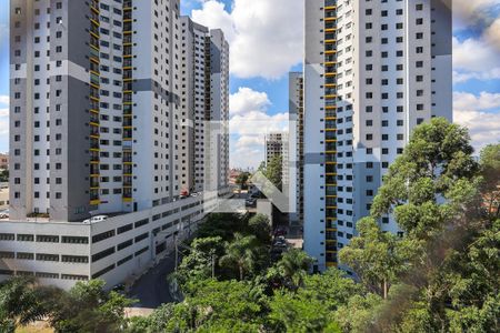Vista da Varanda da Sala de apartamento à venda com 2 quartos, 48m² em Jardim Henriqueta, Taboão da Serra