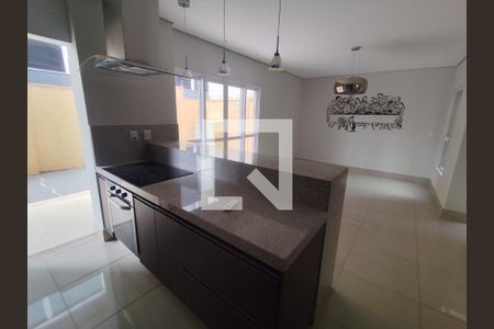 Casa de Condomínio para alugar com 3 quartos, 150m² em Granja Marileusa, Uberlândia