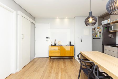 Sala de apartamento para alugar com 1 quarto, 50m² em Indianópolis, São Paulo
