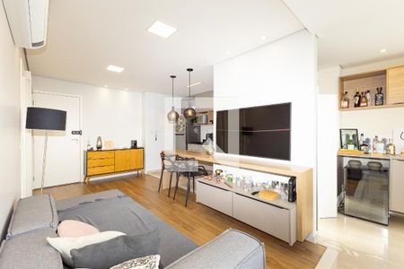 Sala de apartamento para alugar com 1 quarto, 50m² em Indianópolis, São Paulo