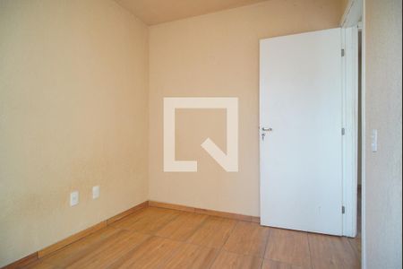Quarto 2 de apartamento para alugar com 2 quartos, 40m² em Rubem Berta, Porto Alegre