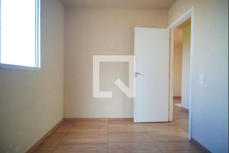 Quarto 1 de apartamento para alugar com 2 quartos, 40m² em Rubem Berta, Porto Alegre