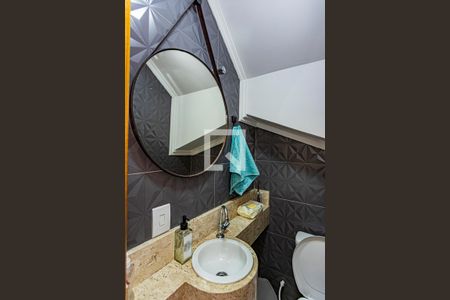 Lavabo de casa à venda com 3 quartos, 150m² em Parque Sao Domingos, São Paulo