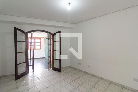 Quarto 2 de casa para alugar com 2 quartos, 120m² em Jardim Pedreira, São Paulo