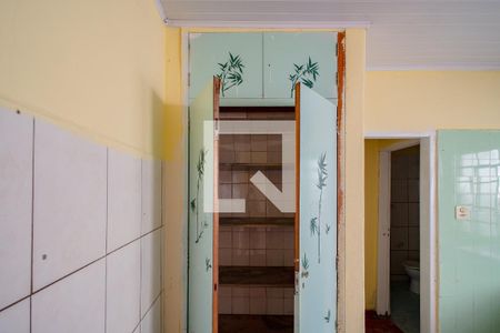 Sala/Cozinha de casa para alugar com 1 quarto, 35m² em Vila Dalva, São Paulo