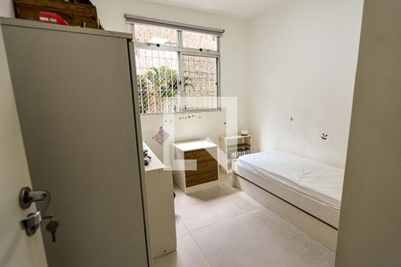 Quarto 2 de apartamento à venda com 3 quartos, 110m² em Santo Antônio, Belo Horizonte