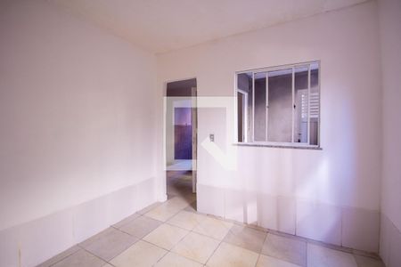Quarto de casa para alugar com 1 quarto, 42m² em Rocha, São Gonçalo