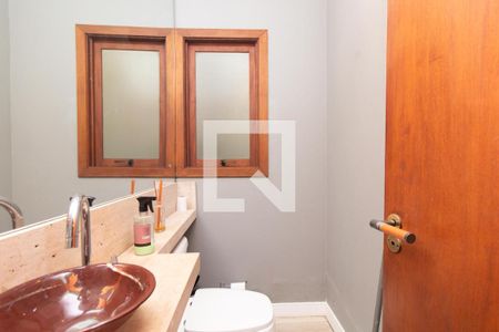 Casa para alugar com 3 quartos, 280m² em Teresópolis, Porto Alegre
