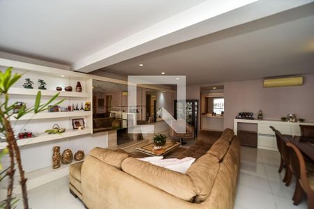 Sala de apartamento para alugar com 3 quartos, 163m² em Passo D’areia, Porto Alegre