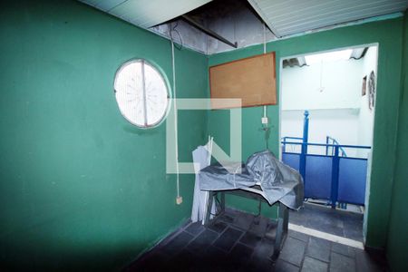 Sala de apartamento para alugar com 2 quartos, 50m² em Vista Alegre, Rio de Janeiro