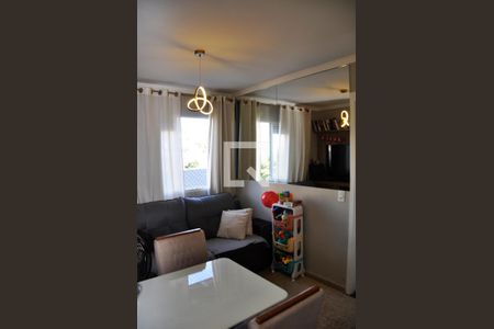 Detalhe - Sala e Sala de Jantar de apartamento à venda com 2 quartos, 34m² em Freguesia do Ó, São Paulo