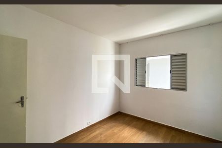 Quarto 1 de casa para alugar com 2 quartos, 100m² em Vila Ré, São Paulo