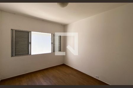 Quarto 2 de casa para alugar com 2 quartos, 100m² em Vila Ré, São Paulo