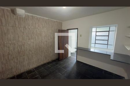 Casa para alugar com 2 quartos, 65m² em Floresta, Belo Horizonte