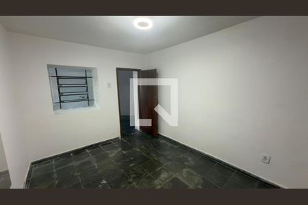Casa para alugar com 2 quartos, 65m² em Floresta, Belo Horizonte