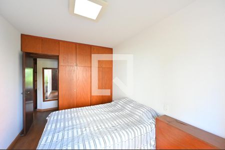 Suíte de apartamento para alugar com 3 quartos, 100m² em Chácara Inglesa, São Paulo