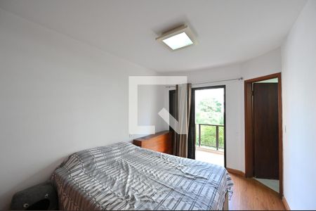 Suíte de apartamento para alugar com 3 quartos, 100m² em Chácara Inglesa, São Paulo