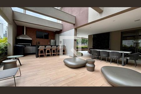 Apartamento à venda com 3 quartos, 136m² em Jardim das Acacias, São Paulo