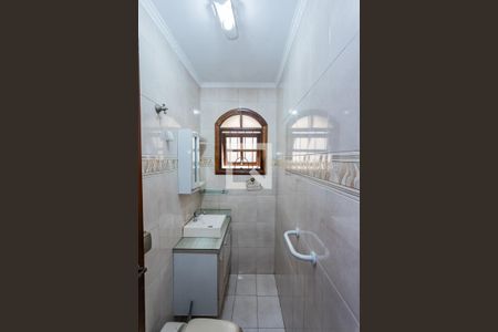 Lavabo de casa para alugar com 4 quartos, 309m² em Jardim Maristela, São Paulo