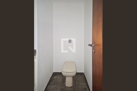 Lavabo de apartamento para alugar com 5 quartos, 277m² em Moema, São Paulo