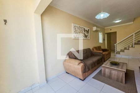Apartamento para alugar com 3 quartos, 300m² em Vila Maia, Guarujá