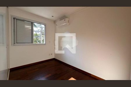 Casa de Condomínio à venda com 4 quartos, 132m² em Vila Sofia, São Paulo