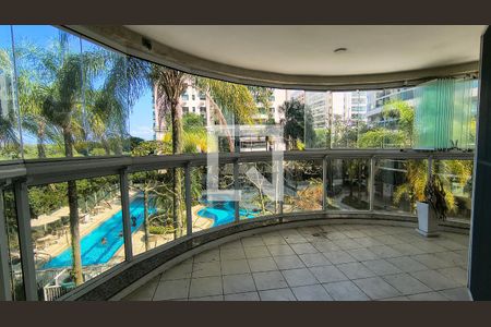Varanda de apartamento à venda com 3 quartos, 118m² em Barra da Tijuca, Rio de Janeiro