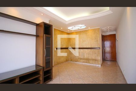 Sala de apartamento para alugar com 3 quartos, 64m² em Vila Ivone, São Paulo