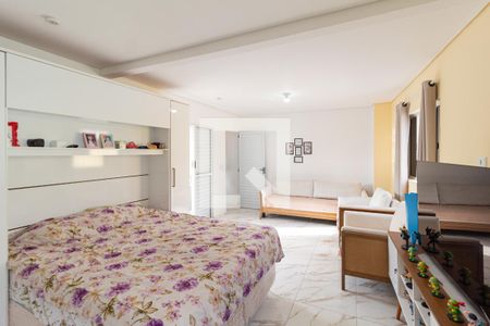 Suíte 1 de casa à venda com 3 quartos, 205m² em Km 18, Osasco